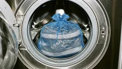 スニーカーを洗濯機で傷めずに洗う方法：ステップバイステップガイド