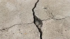 コンクリートをひび割れから永久に保護する方法：1回のコーティングで十分